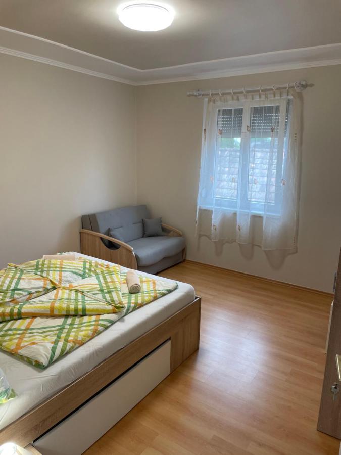 Pingvin Cukraszda Apartman Felso Szint Balatonmáriafürdő Exterior foto