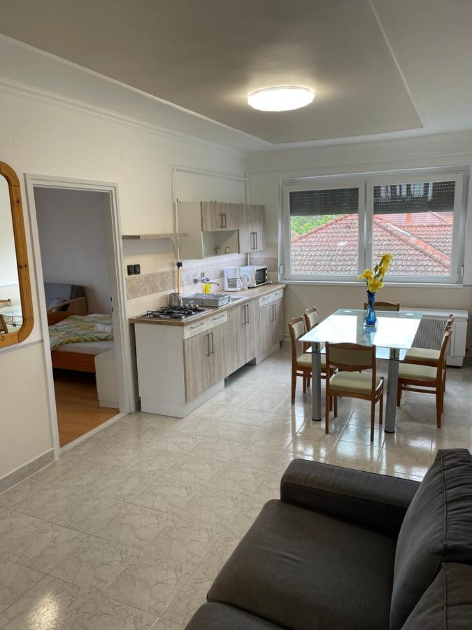 Pingvin Cukraszda Apartman Felso Szint Balatonmáriafürdő Exterior foto